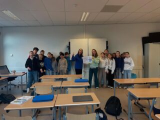 Ondernemend de wereld in! - Kennemer Lyceum