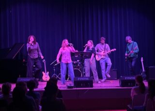 De ena laatste edIETSie zit er weer op! Het was wederom een groot succes. Nog één laatste keer dit schooljaar op 4 juni om erbij te zijn.